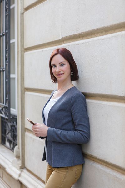 Isabelle Moreau, Experte en Crédit Immobilier XServHOST